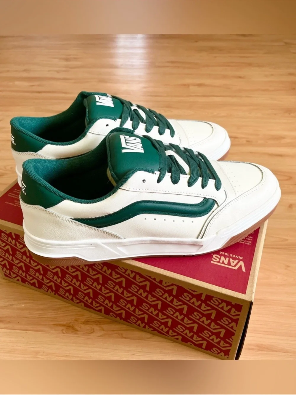 Vans Hylane Varsity White Green Mens 13.0 US